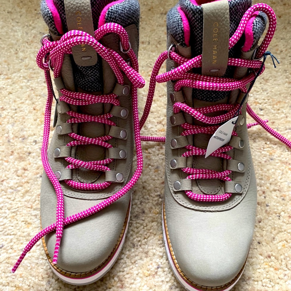 NWT women’s Cole Haan shoes